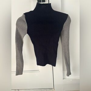 Zara Navy/Gray Turtleneck Sweater - Small